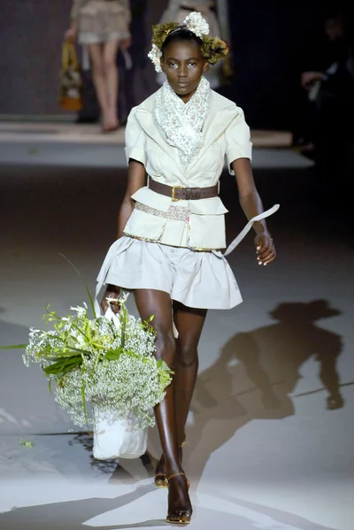 Look 34